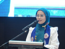 Buka Seminar IBI, Mariyati Mohamad Ingatkan Bidan Gorut: Jangan Galak kepada Pasien
