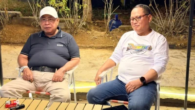 Silaturahmi: Thariq Modanggu Minta Restu Ke Adhan Dambea