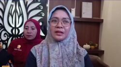 Digerebek Berdua di Rumah, Rini Tegaskan Hubungannya dengan Direktur Sebatas Atasan dan Bawahan